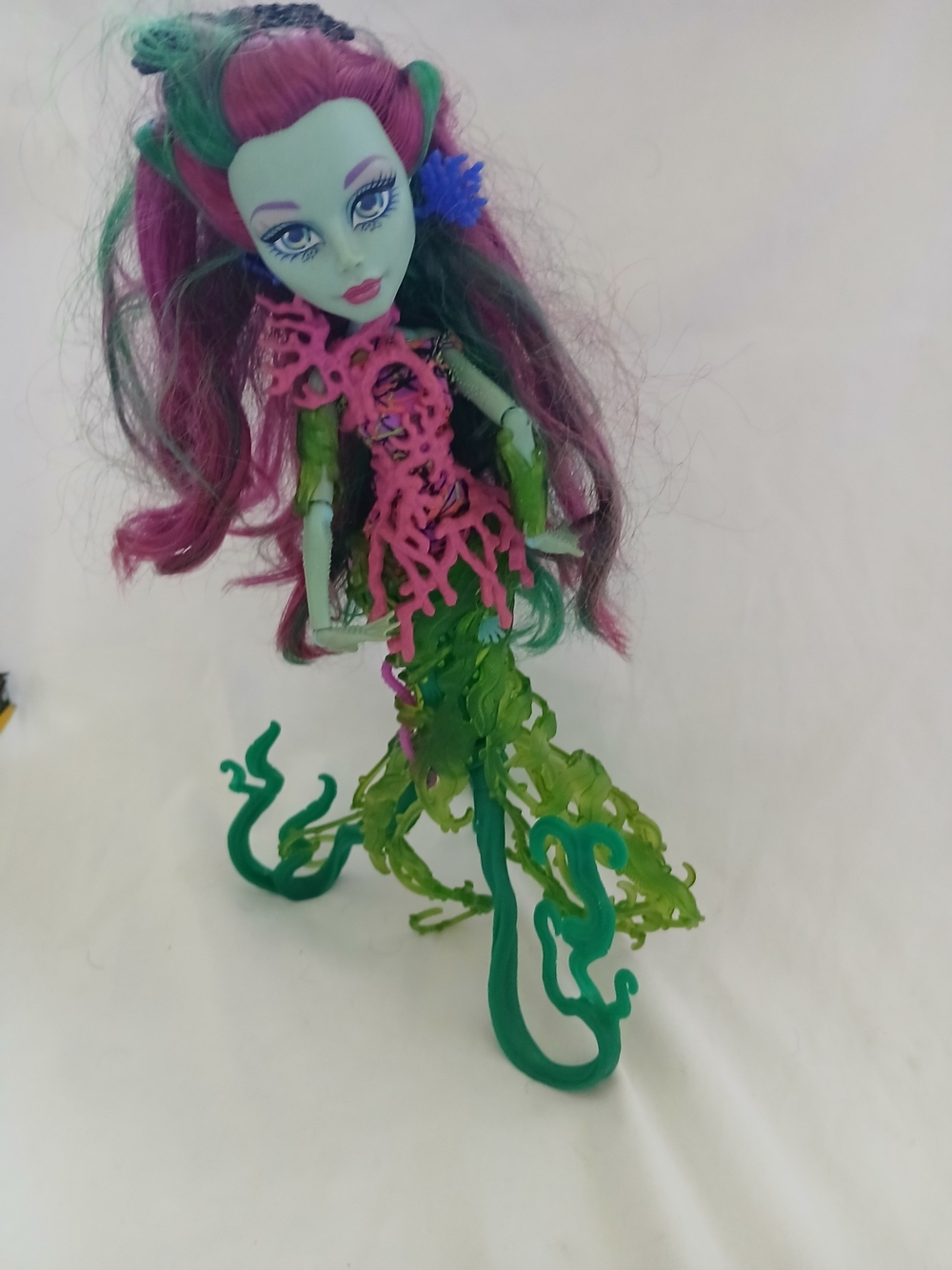 Monster High Posea Doll Great Scarrier Reef w/Headband Seaweed Skirt Outfit 2013